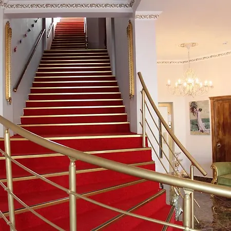 Huri & Nuri (adults Only) Фоча