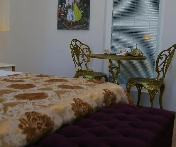 Huri & Nuri (adults Only) 3* Foça