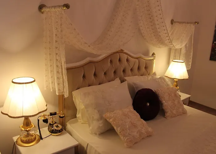 Huri & Nuri (adults Only) 3* Foça