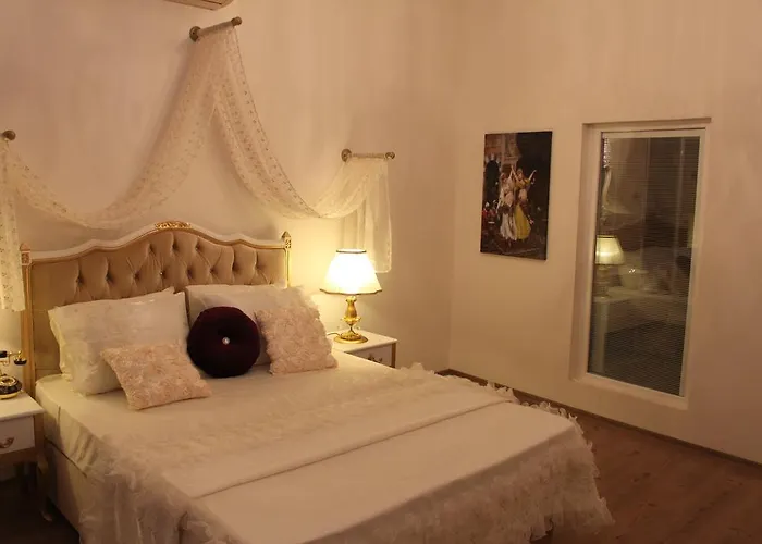 Huri & Nuri (adults Only) מלון