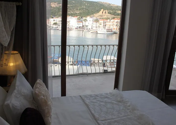 Huri & Nuri (adults Only) 3* Foca